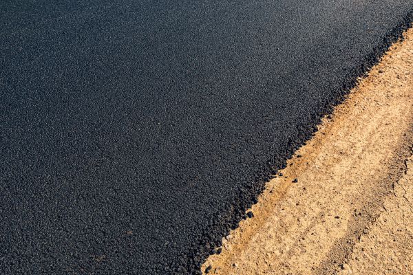 Hot Tar Driveway Sealing in New Orleans
